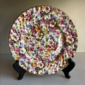 James Kent, Ltd Vibrant Pink and Yellow Floral Dinnerware Plate